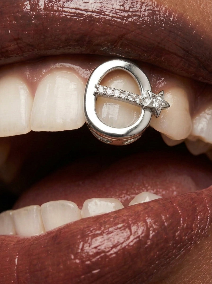 Open Oval Star Crystal Single-Tooth Grill
