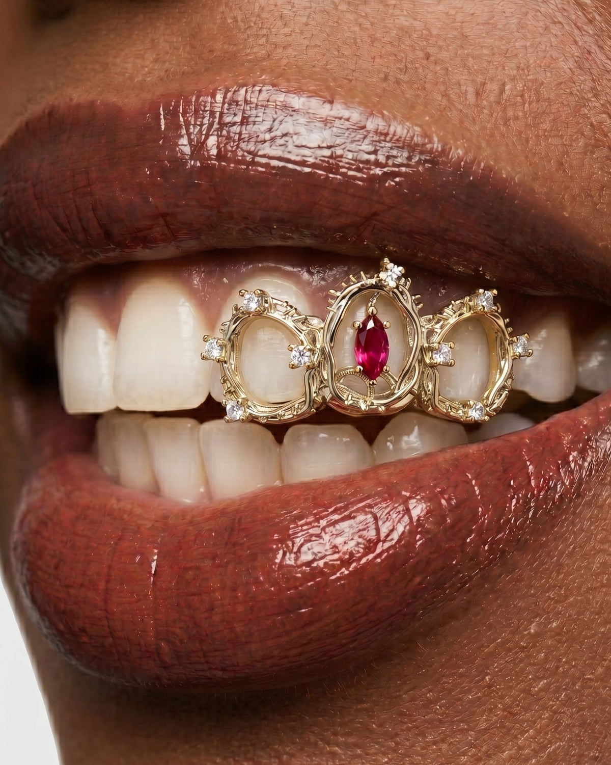 Ruby Crystal Oval Frame Triple-Tooth Grill