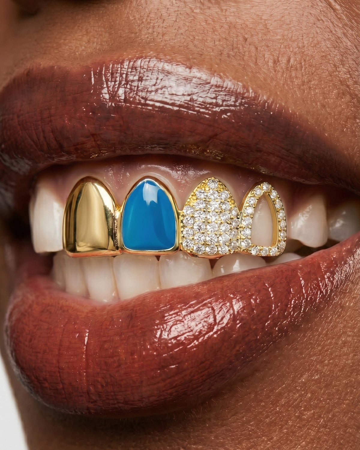 Turquoise Crystal Pavé Four-Tooth Grill