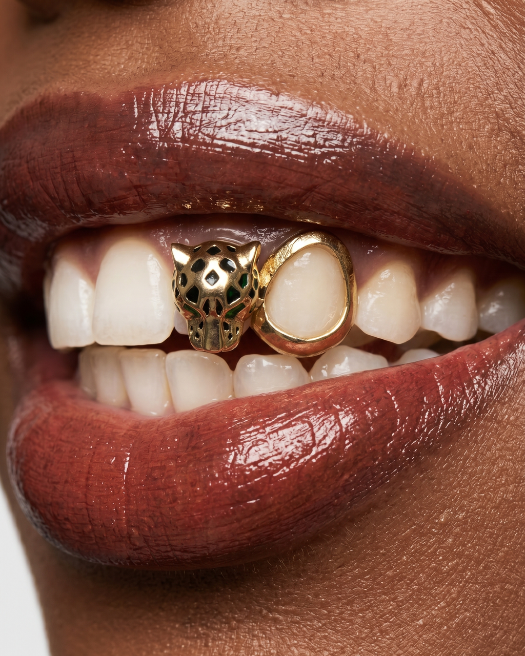 Leopard Head Gold-Tone Tooth Grill