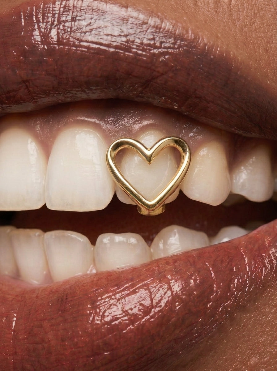 Open Heart Frame Single-Tooth Grill